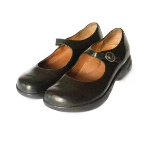 Vintage Dansko Black Leather Comfort Mary Janes size 38  Excellent Condition!